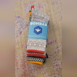 Unisex Bombas 4 Pack Novelty Midweight Crew Socks (Large)